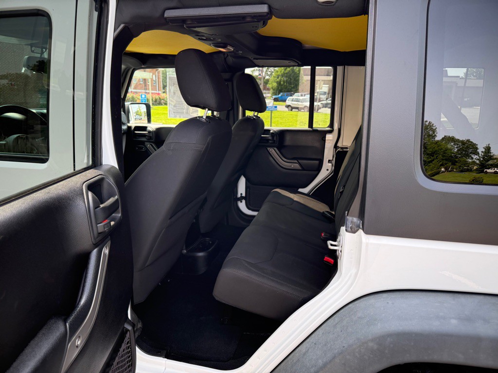 2016 Jeep Wrangler Unlimited Image 6