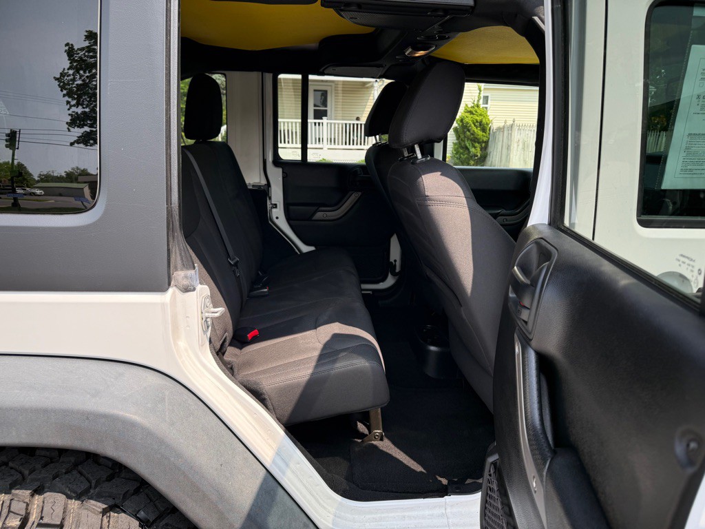 2016 Jeep Wrangler Unlimited Image 8