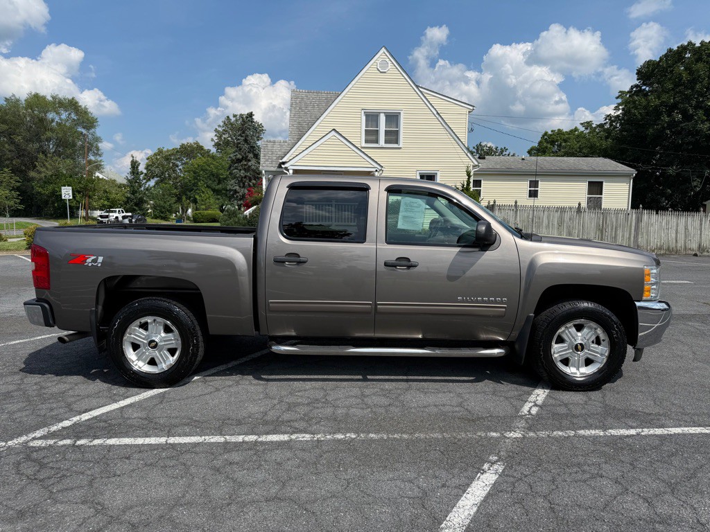 2012 Chevrolet Silverado 1500 Image 2
