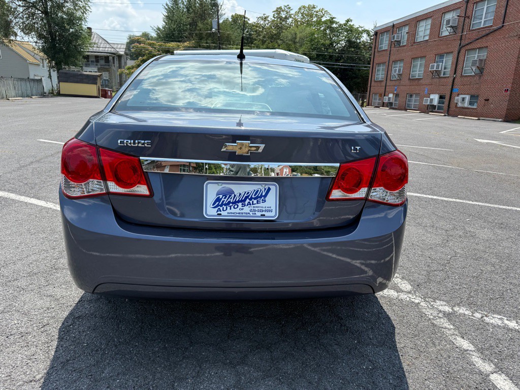 2014 Chevrolet Cruze Image 4