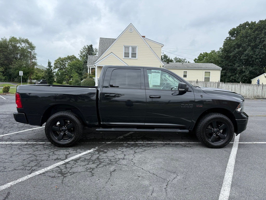 2018 RAM 1500 Image 2