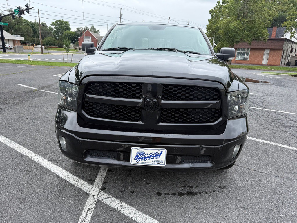 2018 RAM 1500 Image 3