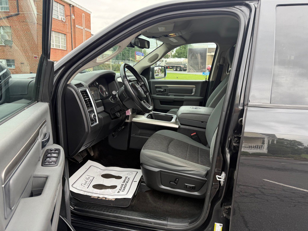 2018 RAM 1500 Image 5