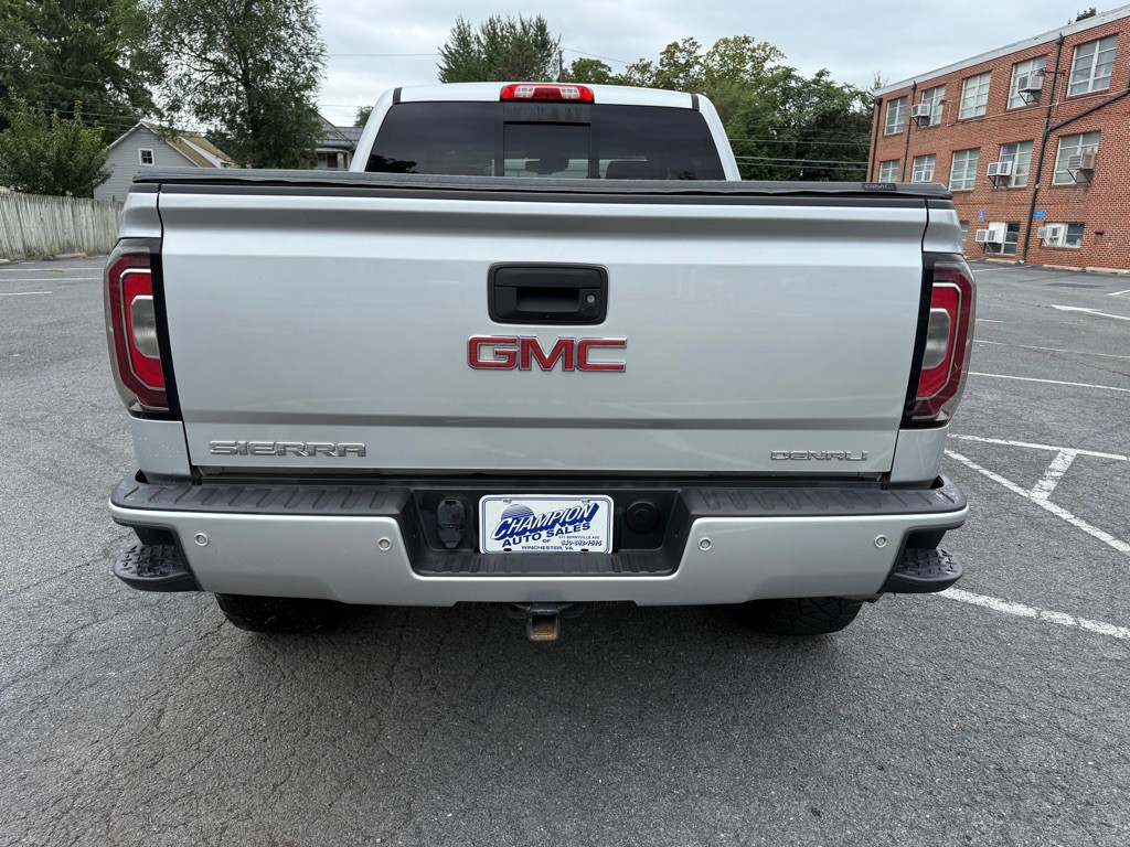 2017 GMC Sierra Image 4