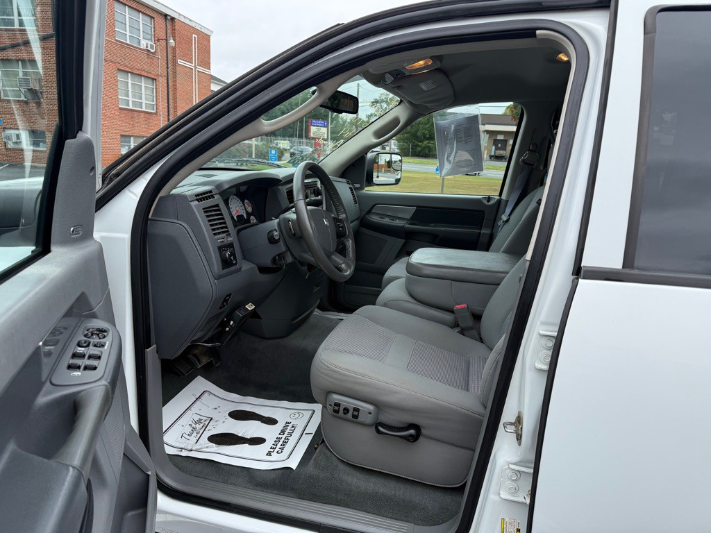 2008 Dodge Ram 2500 Image 5