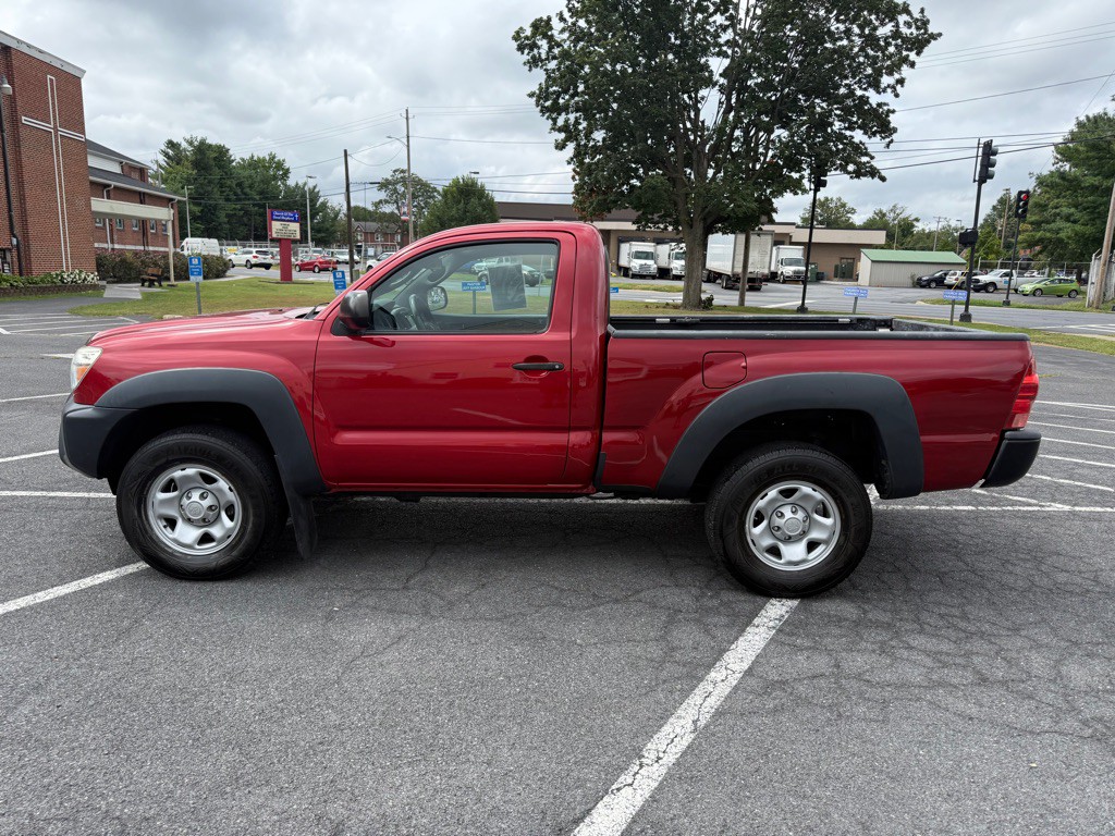 2014 Toyota Tacoma Image 1