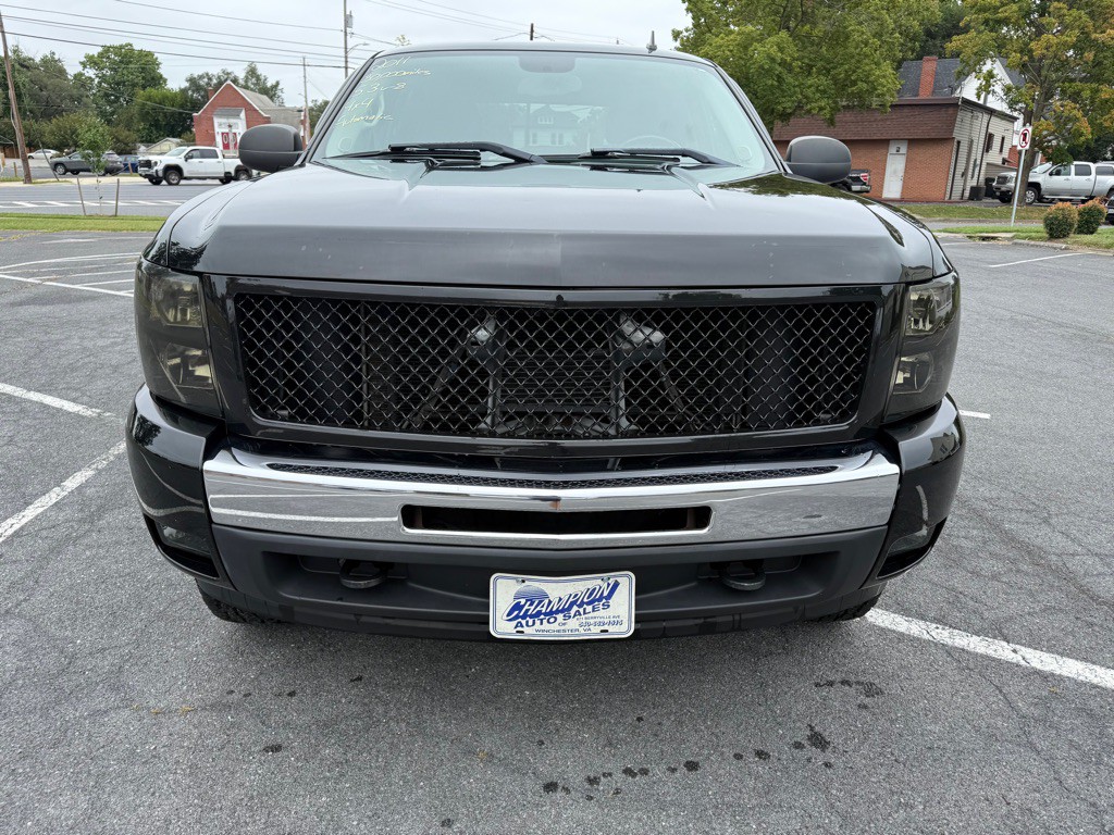 2011 Chevrolet Silverado 1500 Image 3
