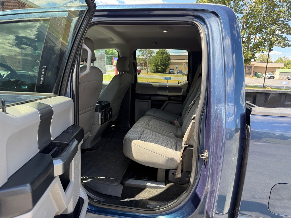 2017 Ford F-250 Image 6