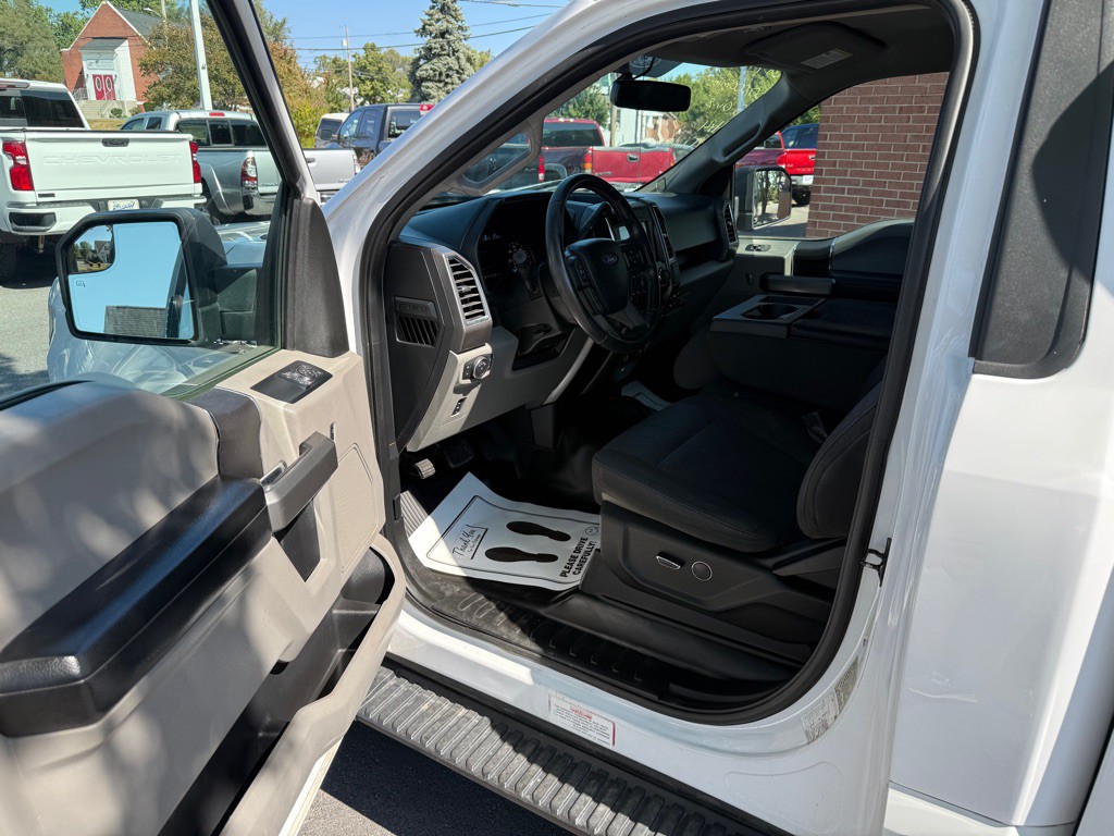 2017 Ford F-150 Image 5