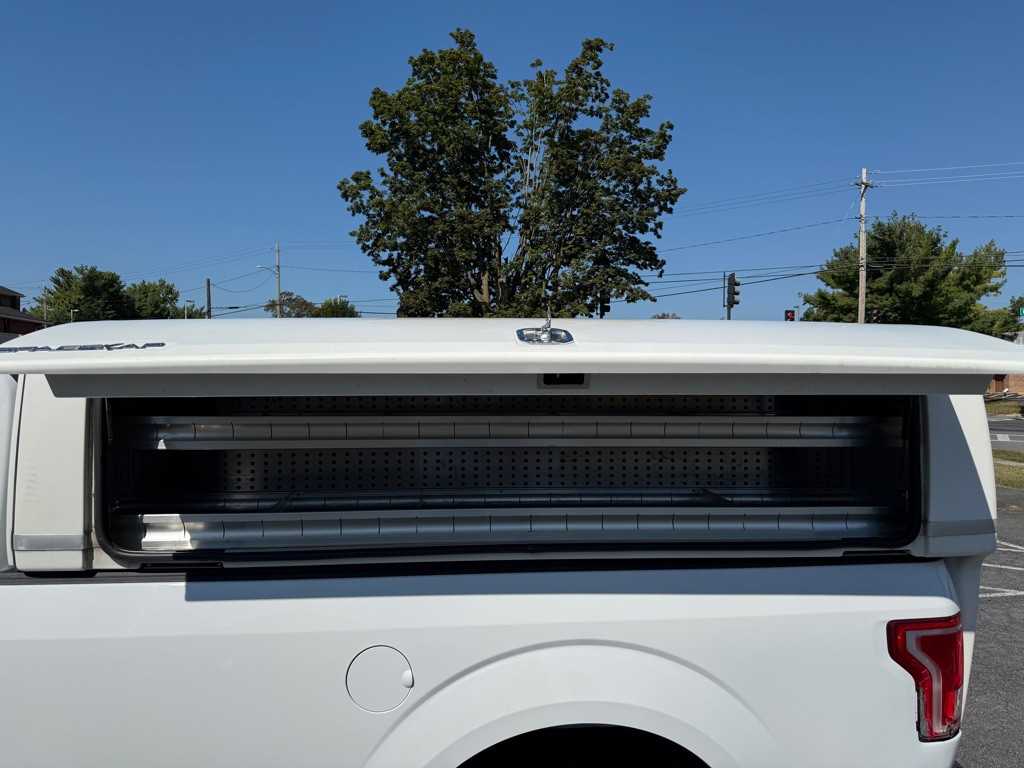 2017 Ford F-150 Image 9