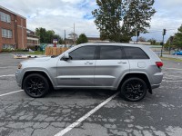 Image for 2018 Jeep Grand Cherokee Altitude ID: 6917005