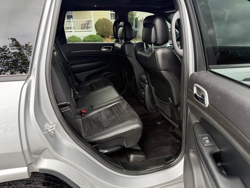 2018 Jeep Grand Cherokee Image 8
