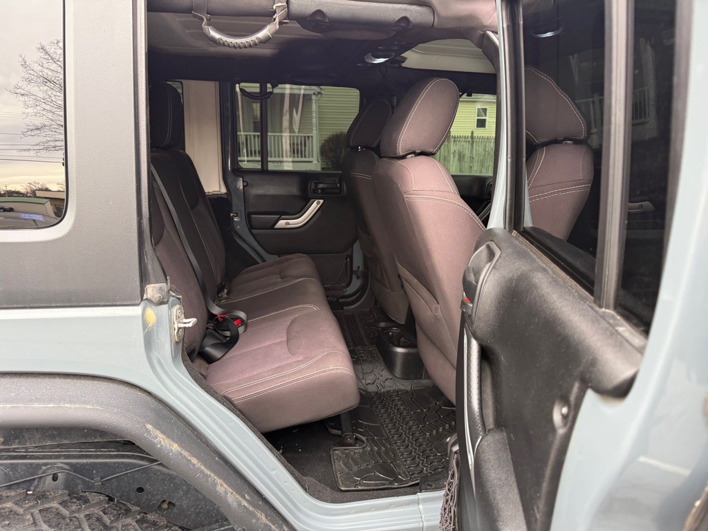 2014 Jeep Wrangler Unlimited Image 8