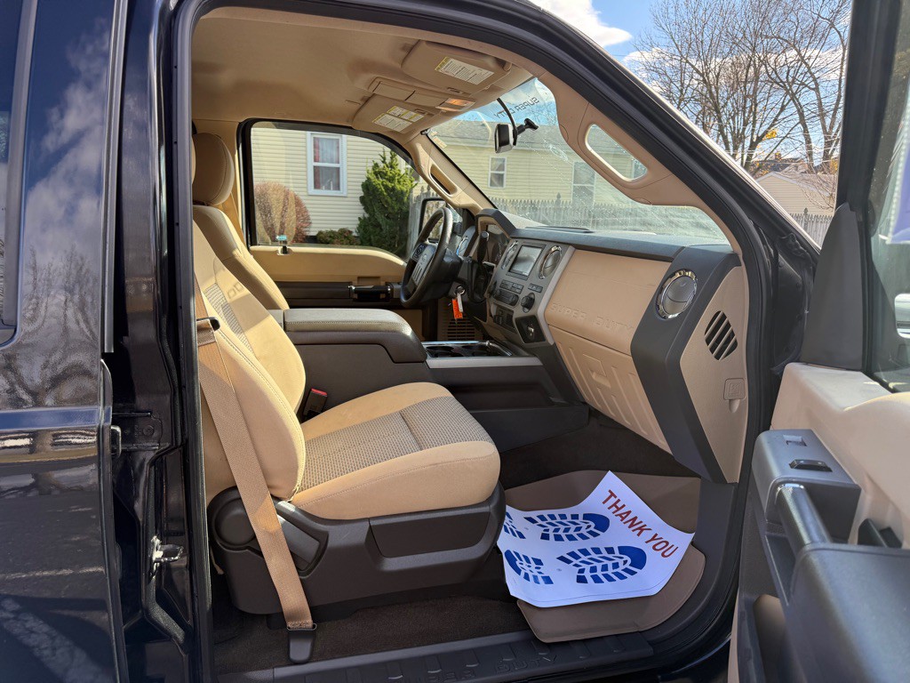 2015 Ford F-250 Image 7