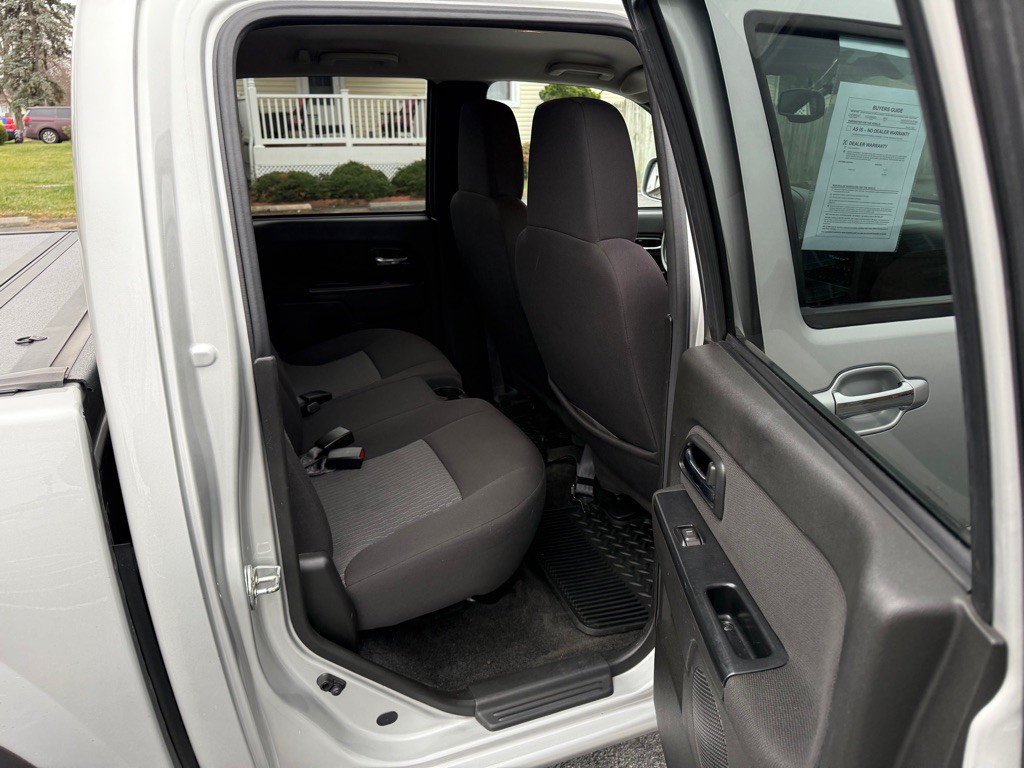 2012 Chevrolet Colorado Image 8