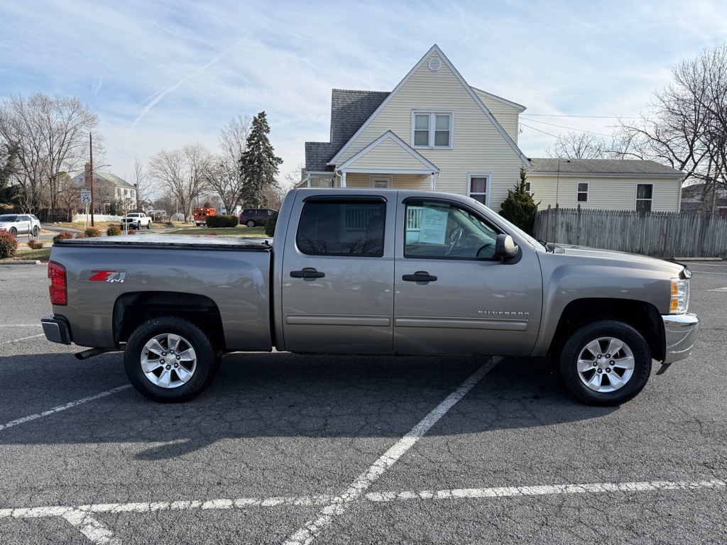 2012 Chevrolet Silverado 1500 Image 2