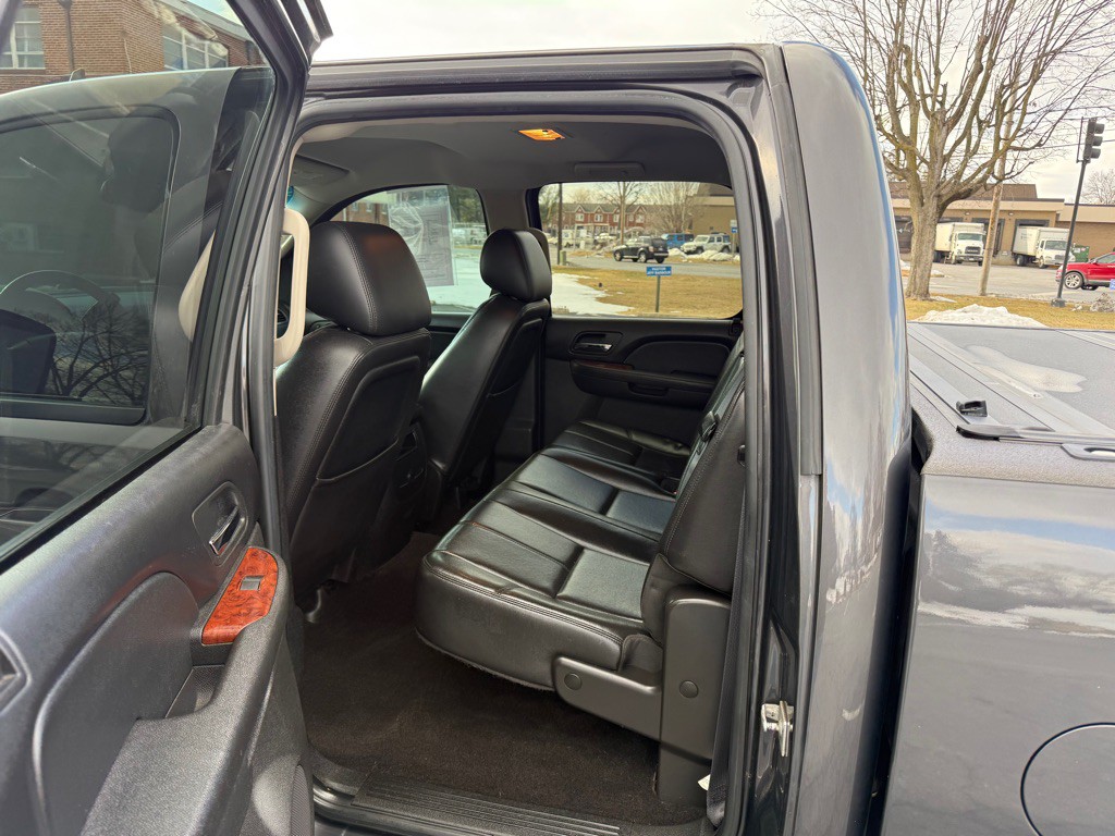 2011 Chevrolet Silverado 1500 Image 6