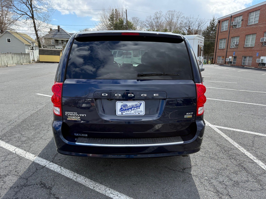 2017 Dodge Grand Caravan Image 4