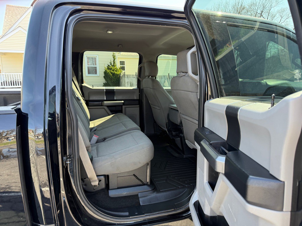 2017 Ford F-250 Image 8