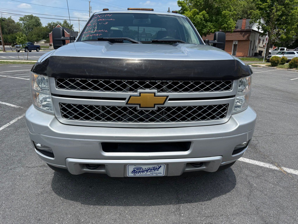 2014 Chevrolet Silverado 1500 Image 2
