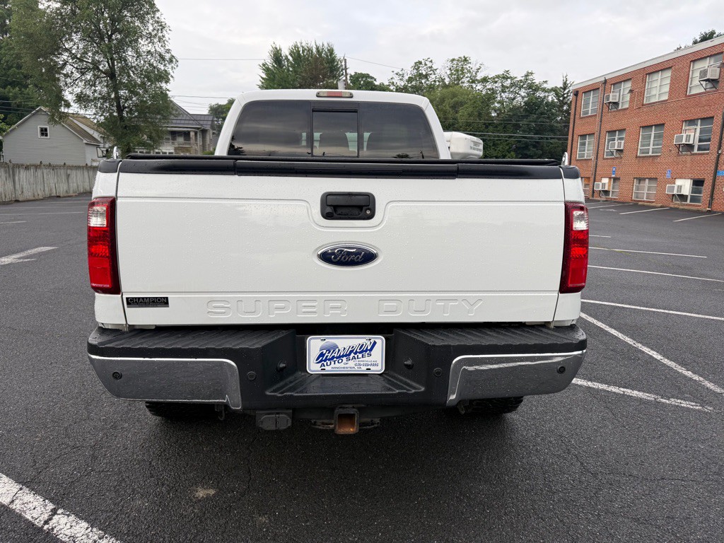 2011 Ford F-250 Image 4