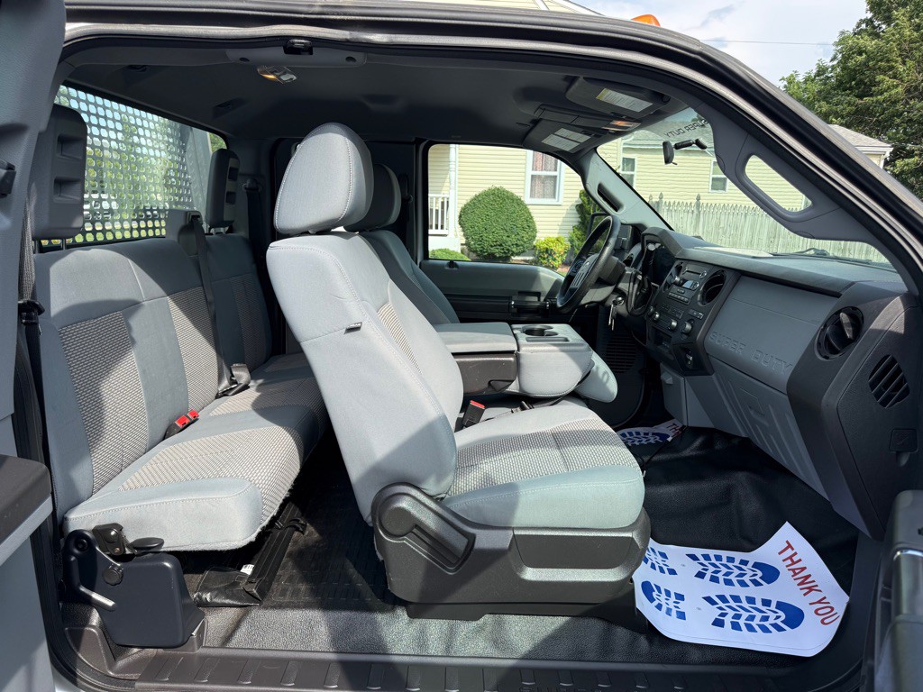 2015 Ford F-350 Image 6