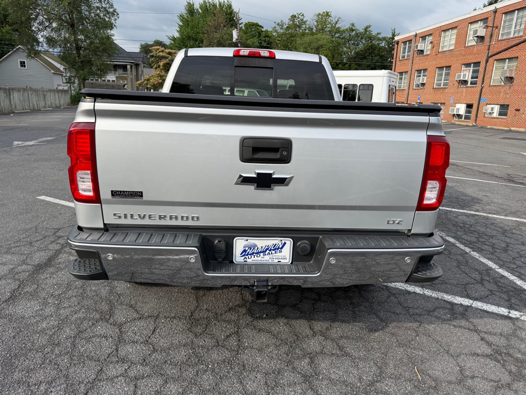 2017 Chevrolet Silverado 1500 Image 4