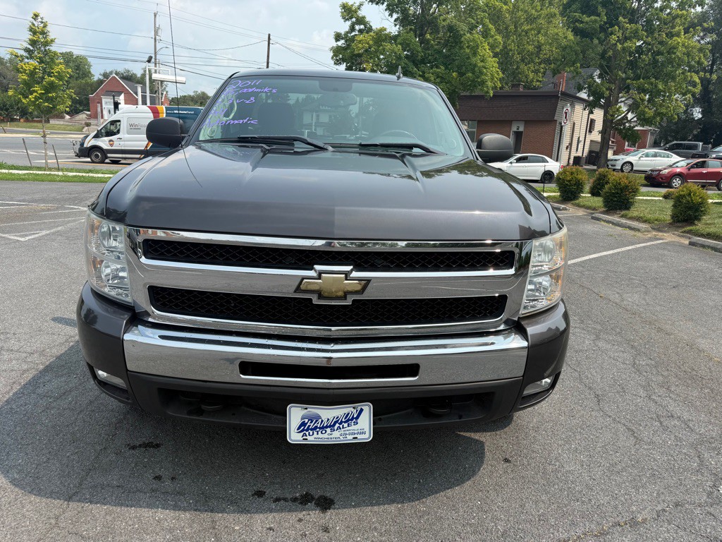 2011 Chevrolet Silverado 1500 Image 3