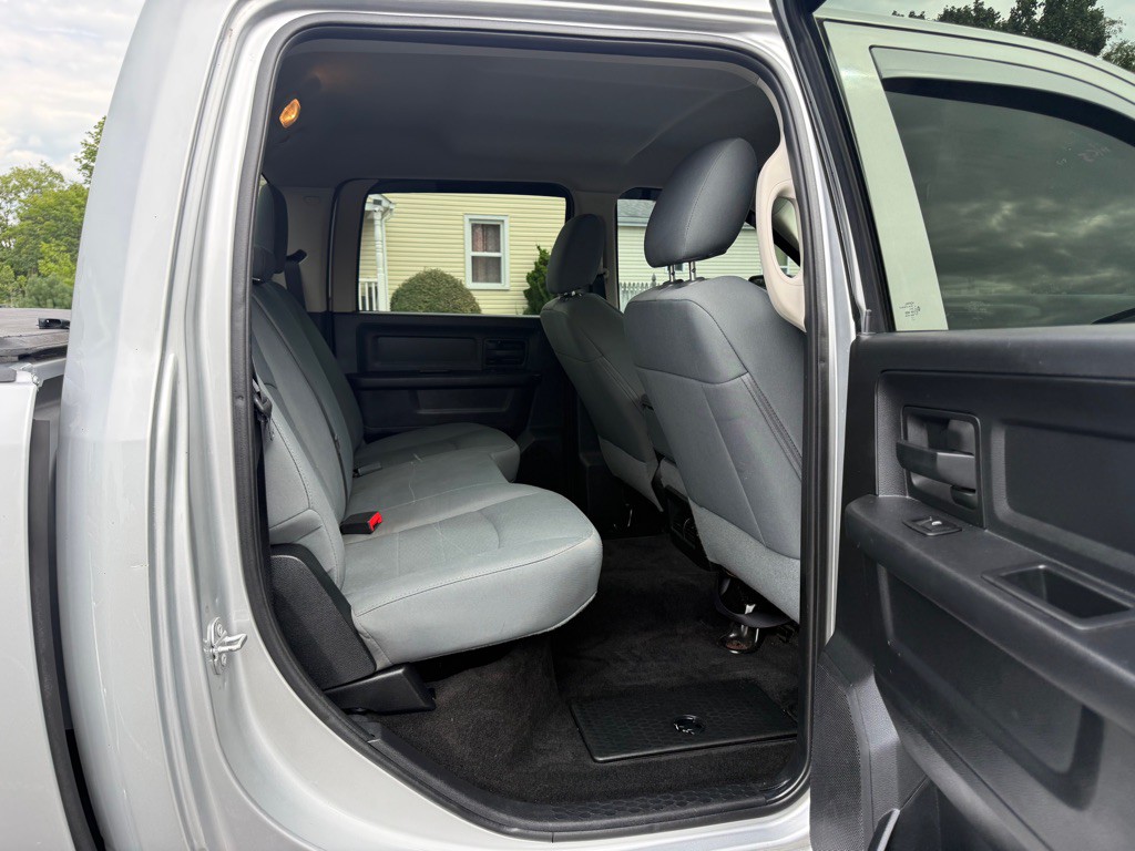 2015 RAM 1500 Image 8
