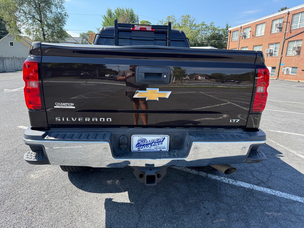 2019 Chevrolet Silverado 1500 Image 4
