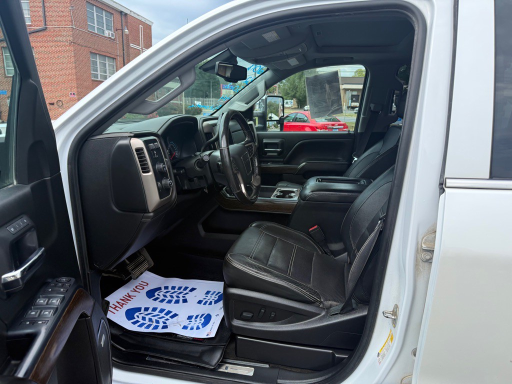 2018 GMC Sierra Image 5