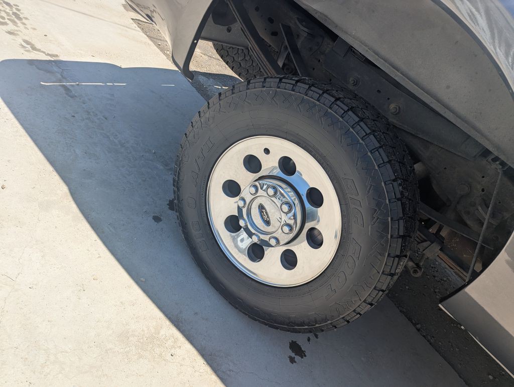 2005 Ford F-250 Image 10