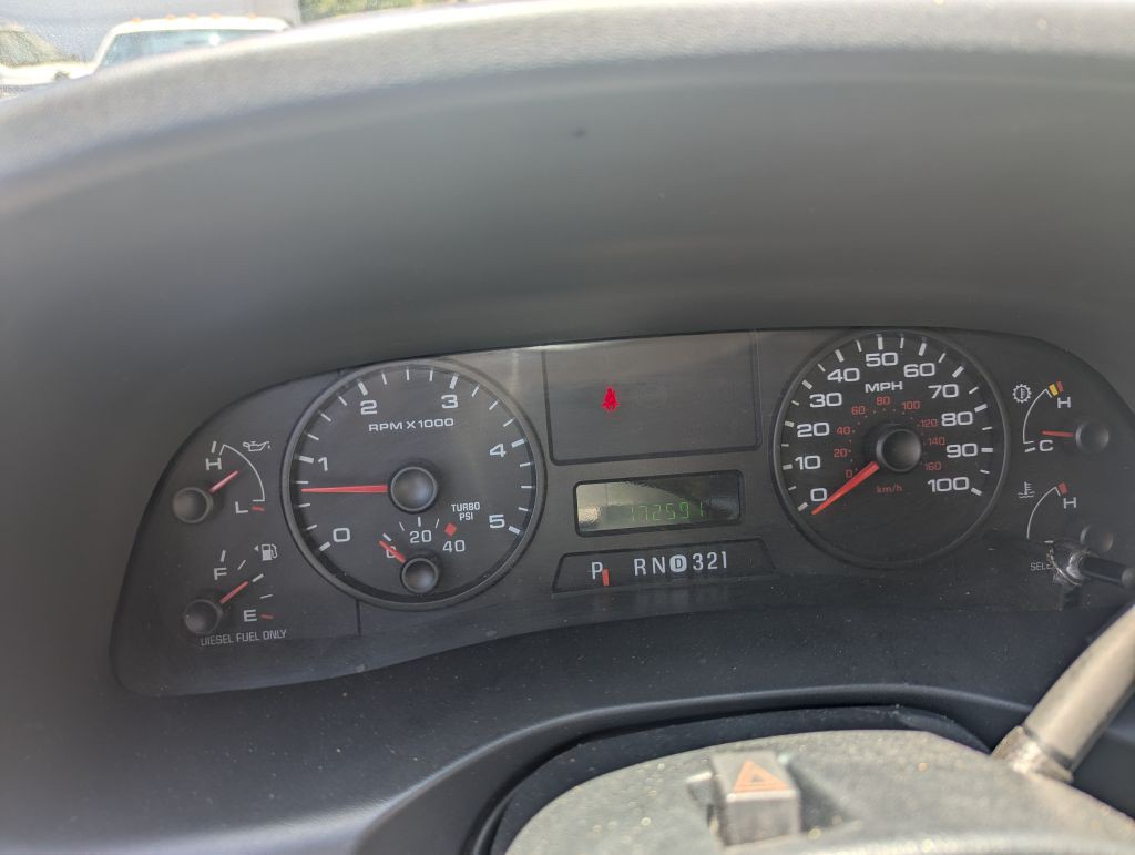 2005 Ford F-250 Image 18