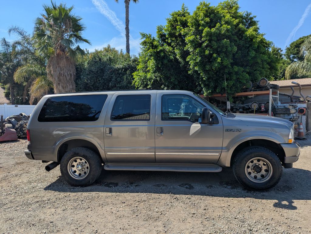 2003 Ford Excursion Image 7