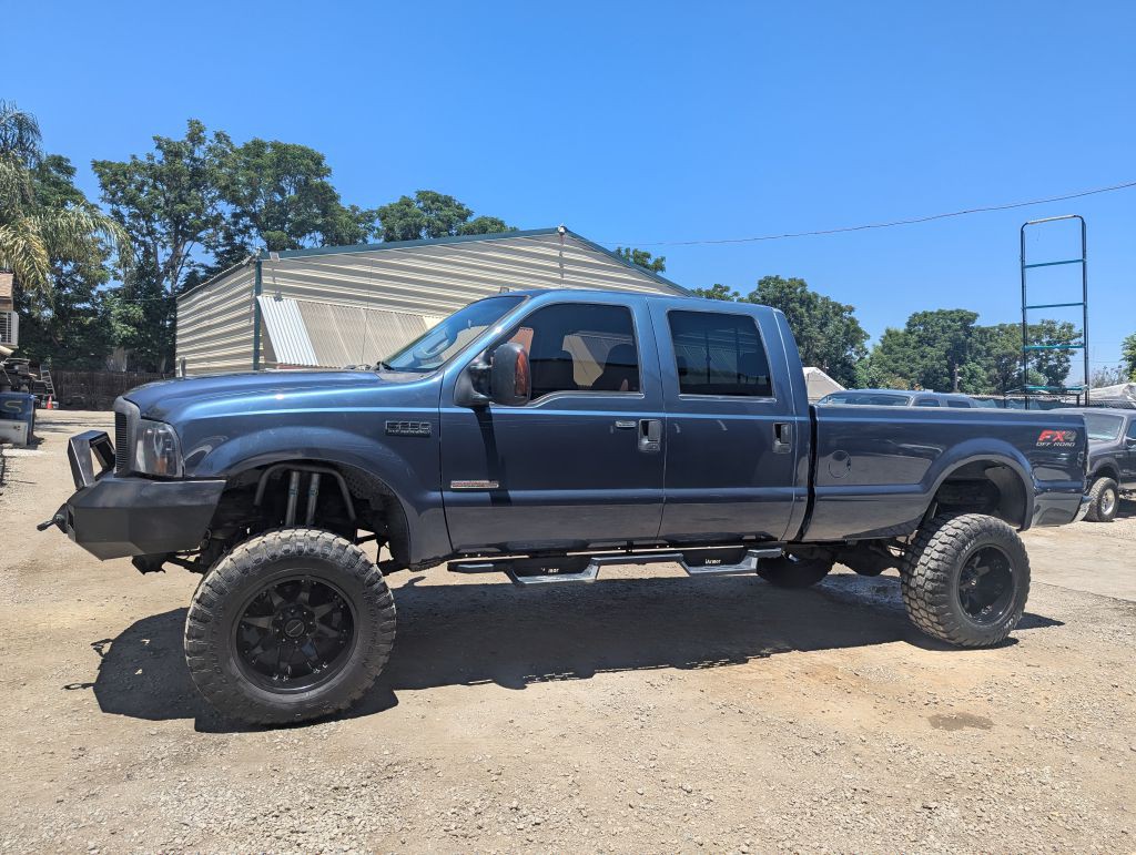 2004 Ford F-250 Image 2