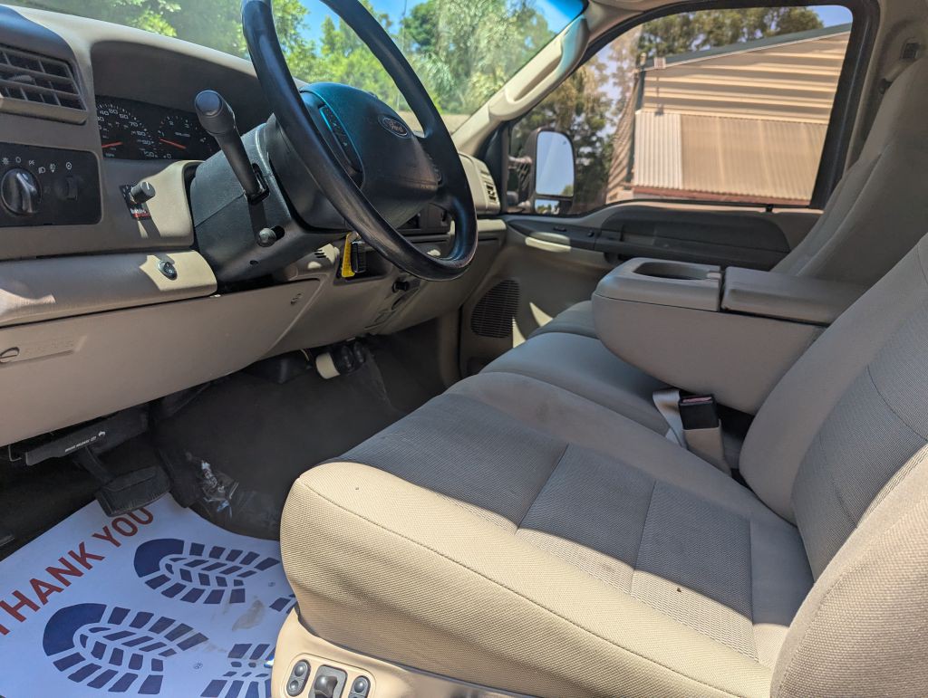 2004 Ford F-250 Image 19