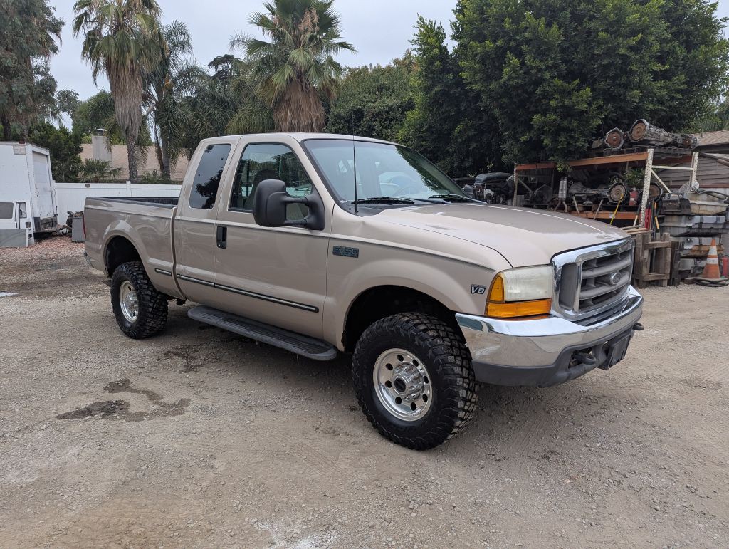 1999 Ford F-250 Image 8