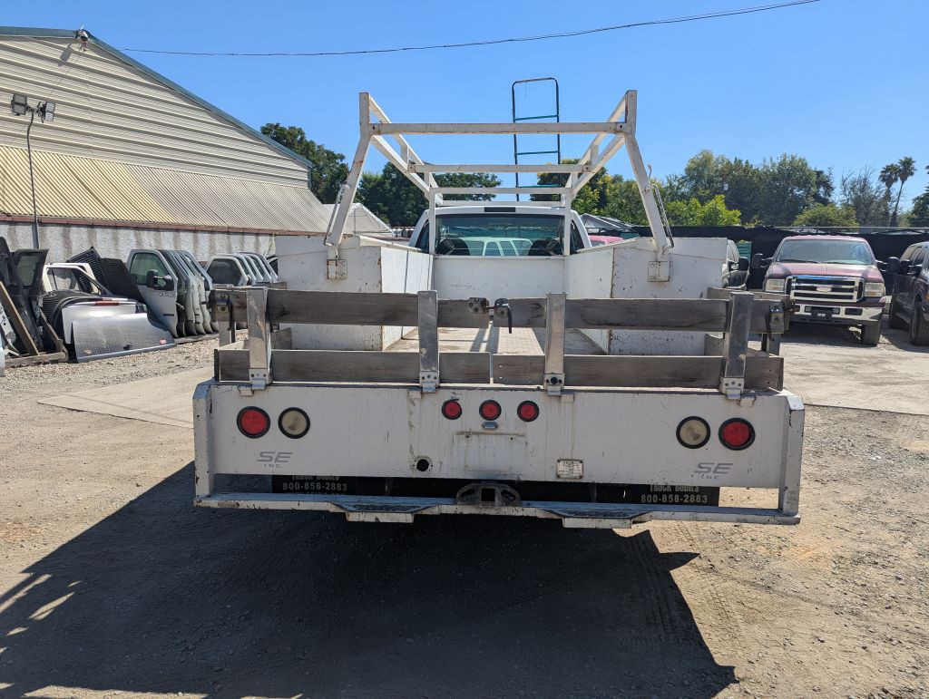 2004 Ford F-350 Image 4