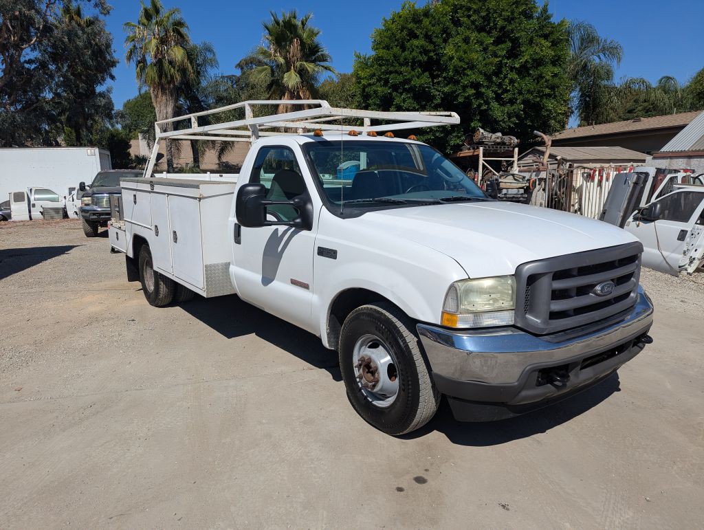 2004 Ford F-350 Image 9