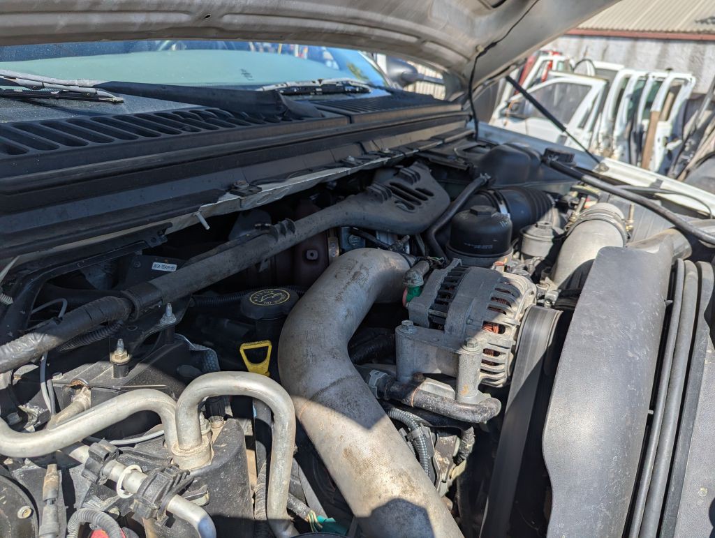 2004 Ford F-350 Image 14
