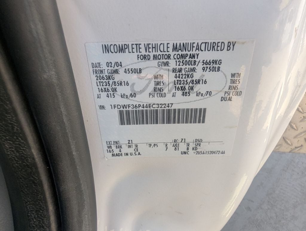 2004 Ford F-350 Image 16