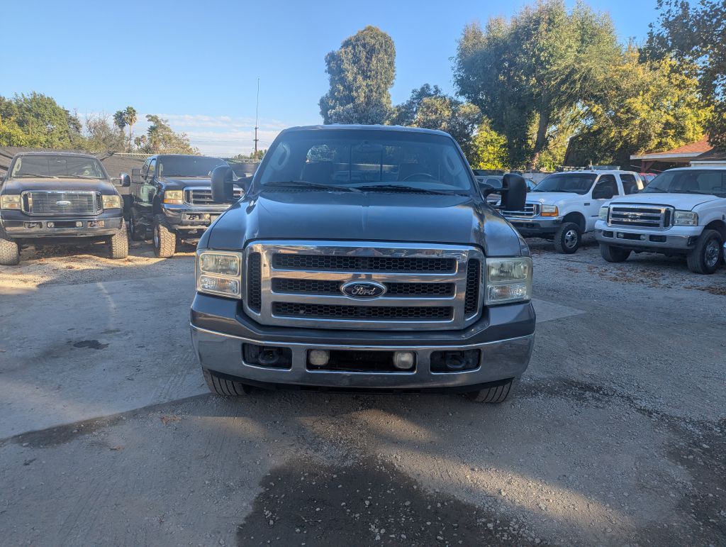 2005 Ford F-350 Image 10
