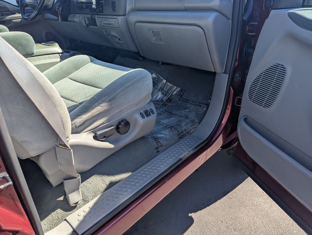 2004 Ford F-250 Image 13