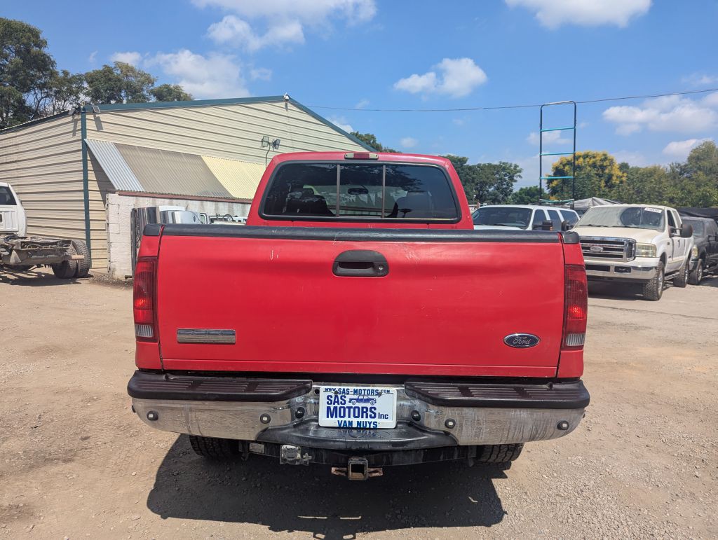2005 Ford F-350 Image 4