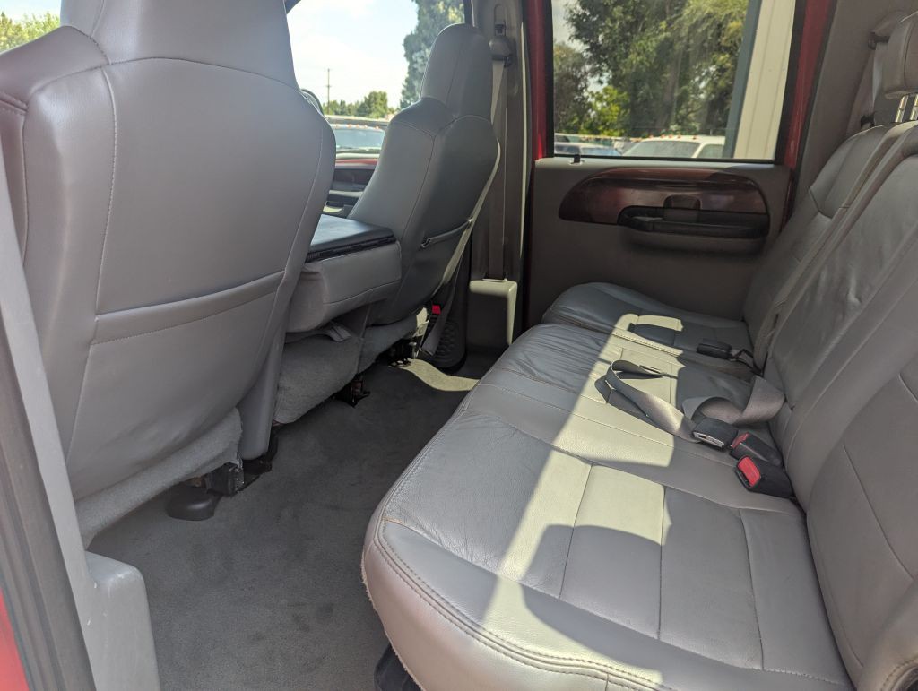 2005 Ford F-350 Image 13