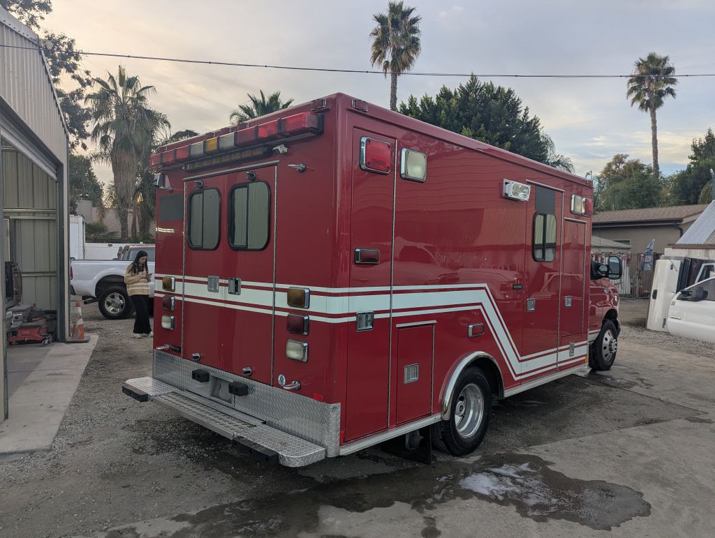 2007 Ford Econoline Image 5