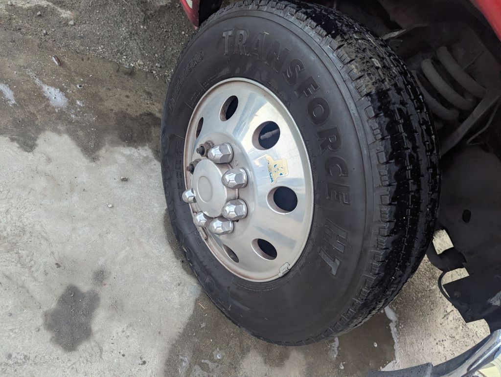 2007 Ford Econoline Image 9