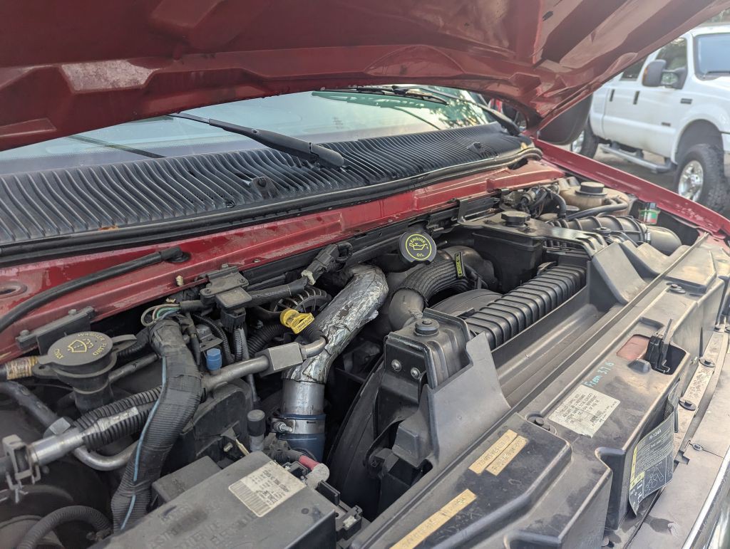 2007 Ford Econoline Image 17