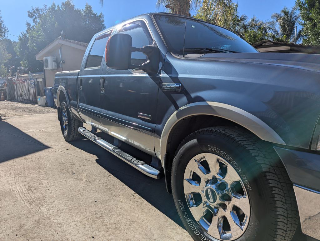 2005 Ford F-250 Image 9