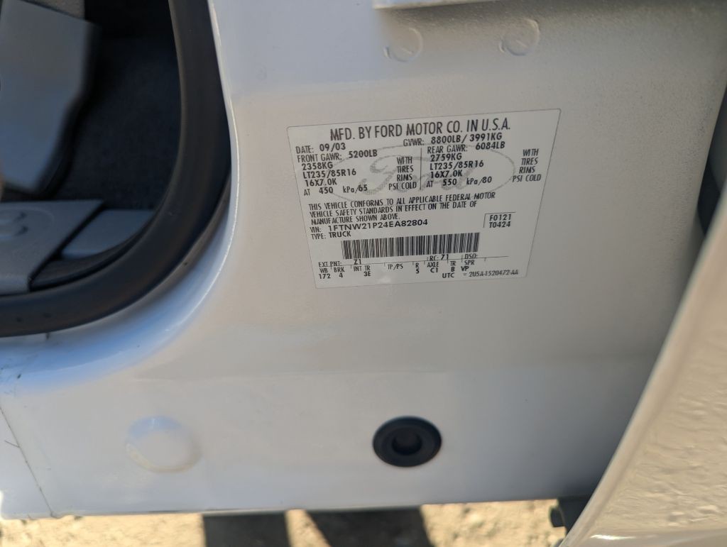 2004 Ford F-250 Image 18